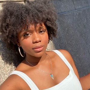 Meet your Posher, Kemi